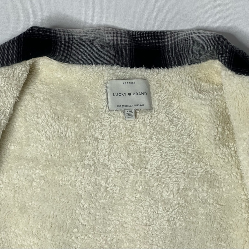 Lucky Brand Fleece Lined Black and White Plaid Shacket Shirt Crop Length Size L - Picture 6 of 8